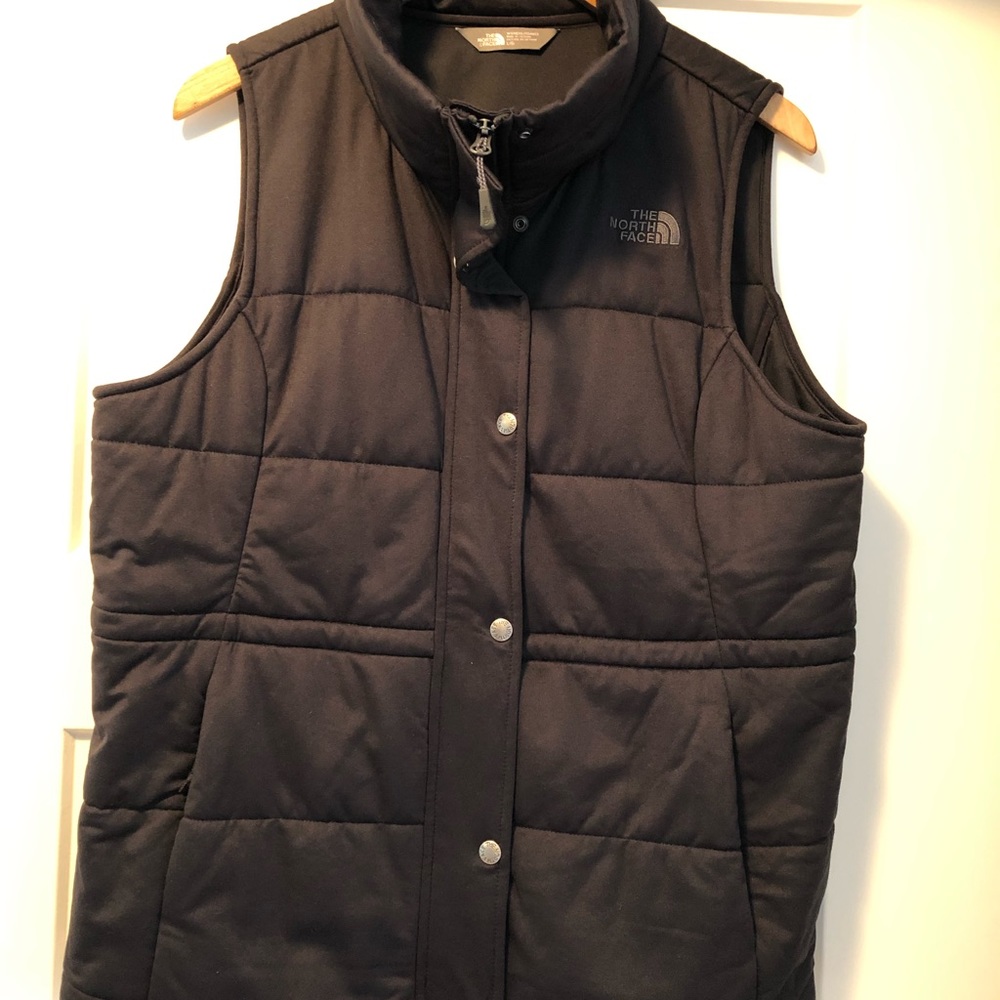 Women’s North Face vest